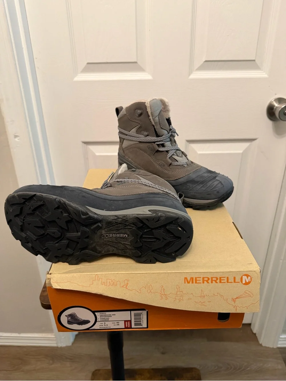 Merrell Women’s charcoal Waterproof Winter Boots